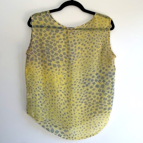 PIKO 1988 | Yellow Sleeveless Sheer Blouse with Gray Pattern Size S - Picture 4 of 4